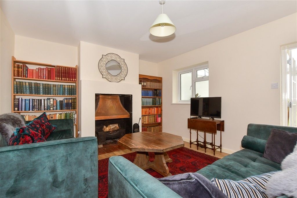Property photo 3 of 15 Lounge/Dining Room