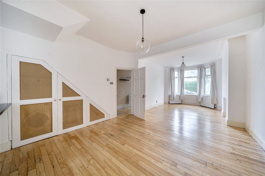 Property photo 1 of 12 Picture No. 33