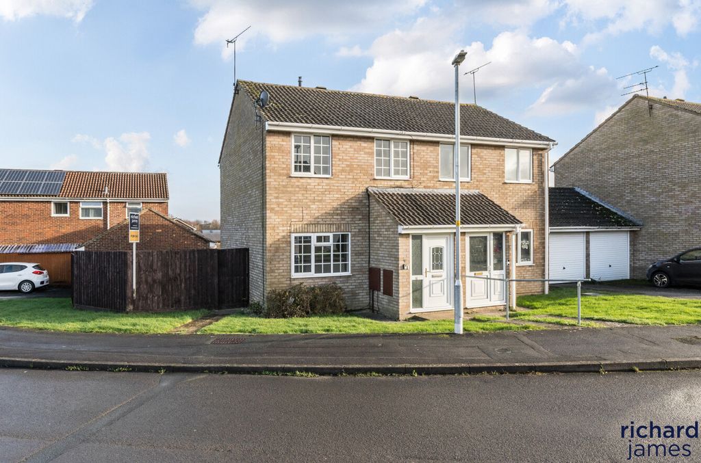 Property photo 1 of 20 Adbd885193c241869B56045Ca022753A