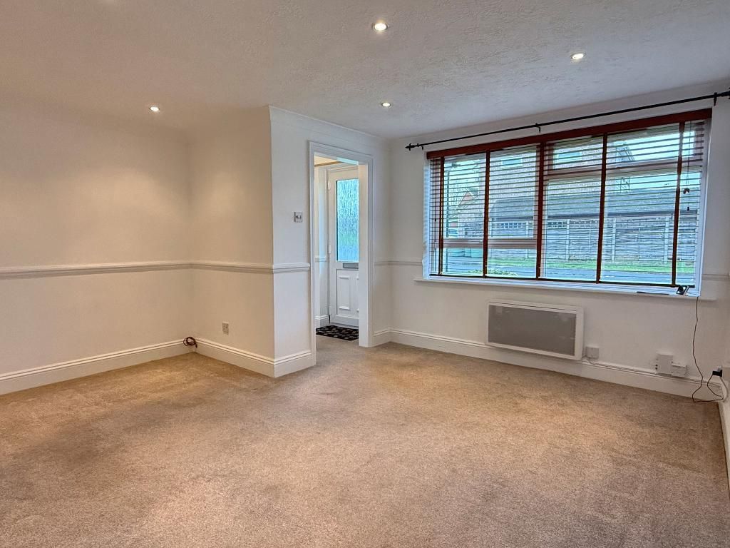 Property photo 2 of 9 Photo 2