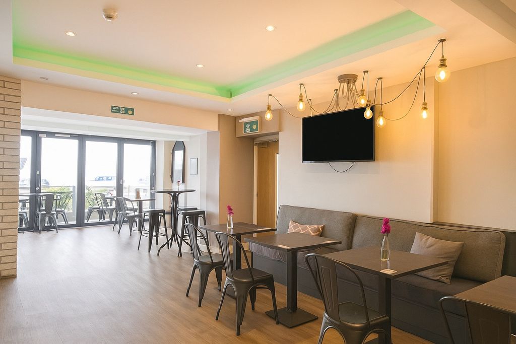 Property photo 2 of 8