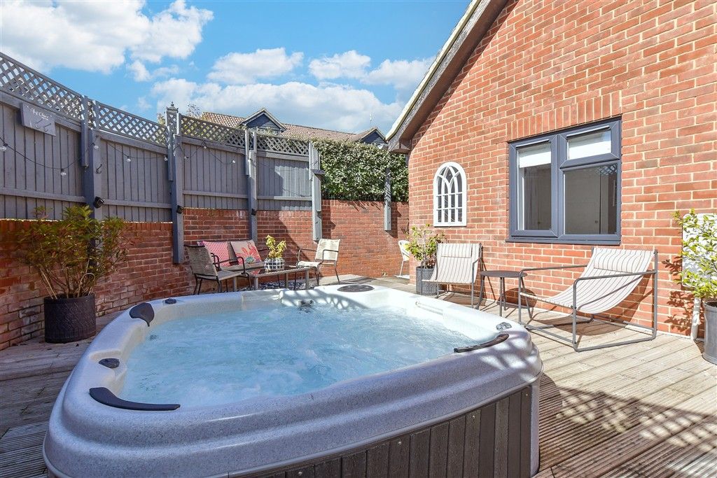 Property photo 2 of 13 Patio / Decking
