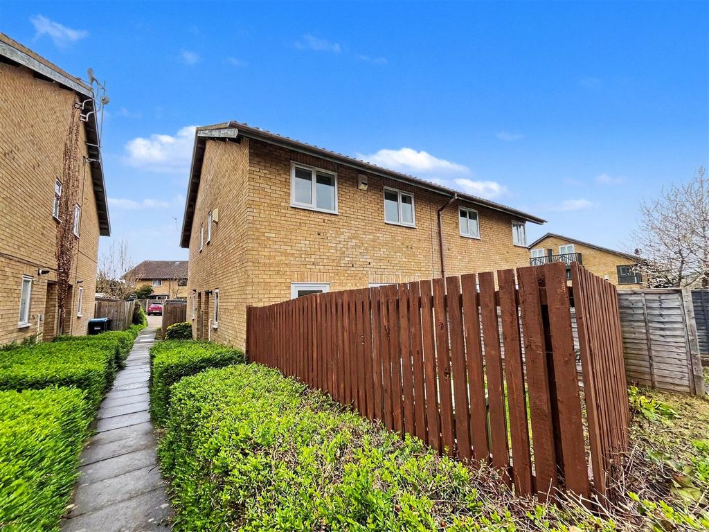 Property photo 1 of 10 Front.Jpeg