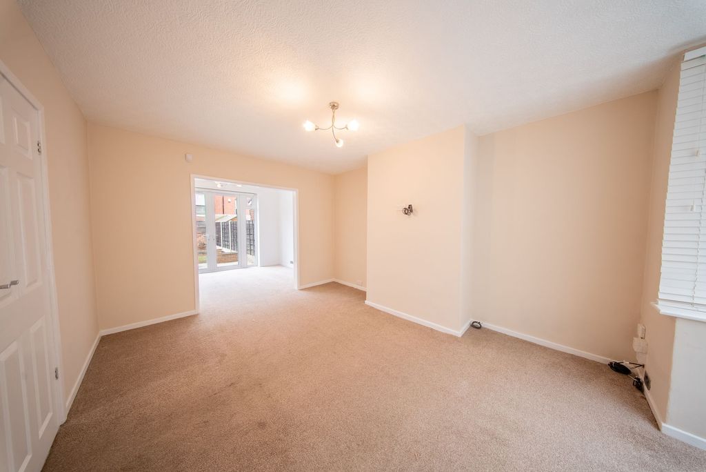 Property photo 2 of 10 Living Room