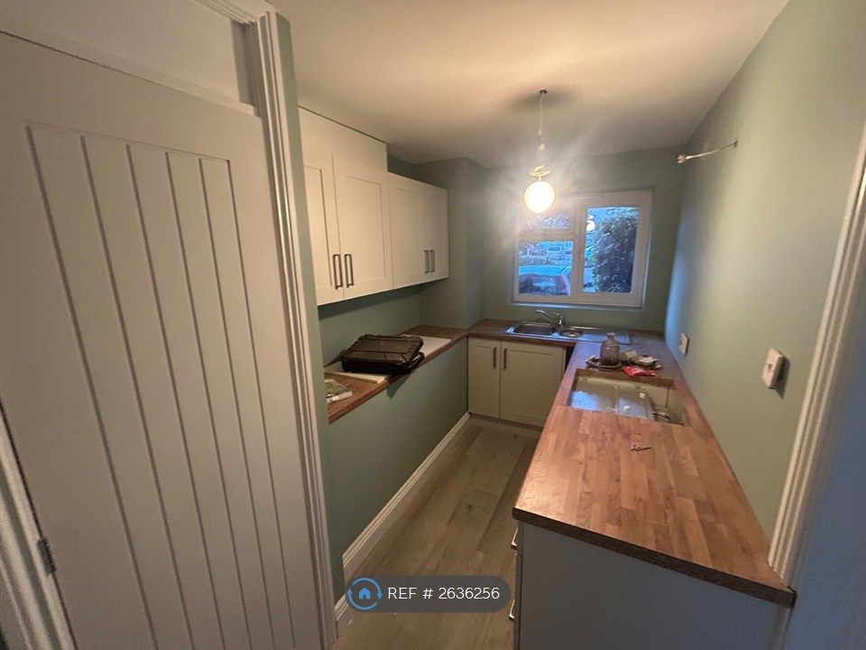 Property photo 3 of 4