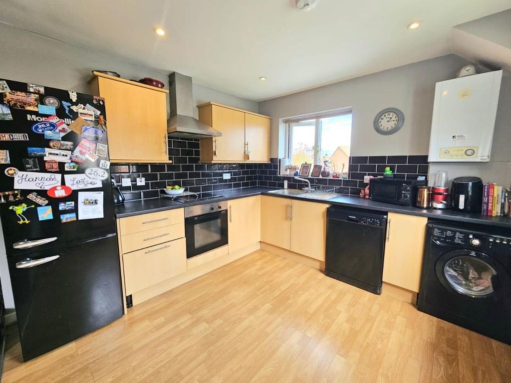 Property photo 2 of 15 Gwve6158.Jpg