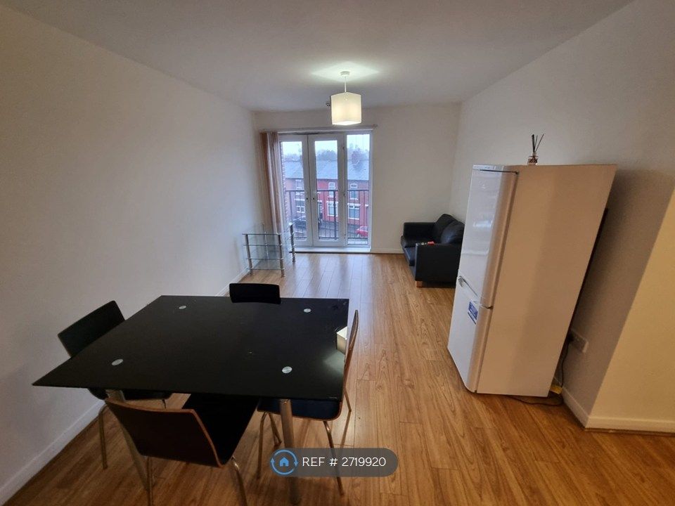 Property photo 3 of 7