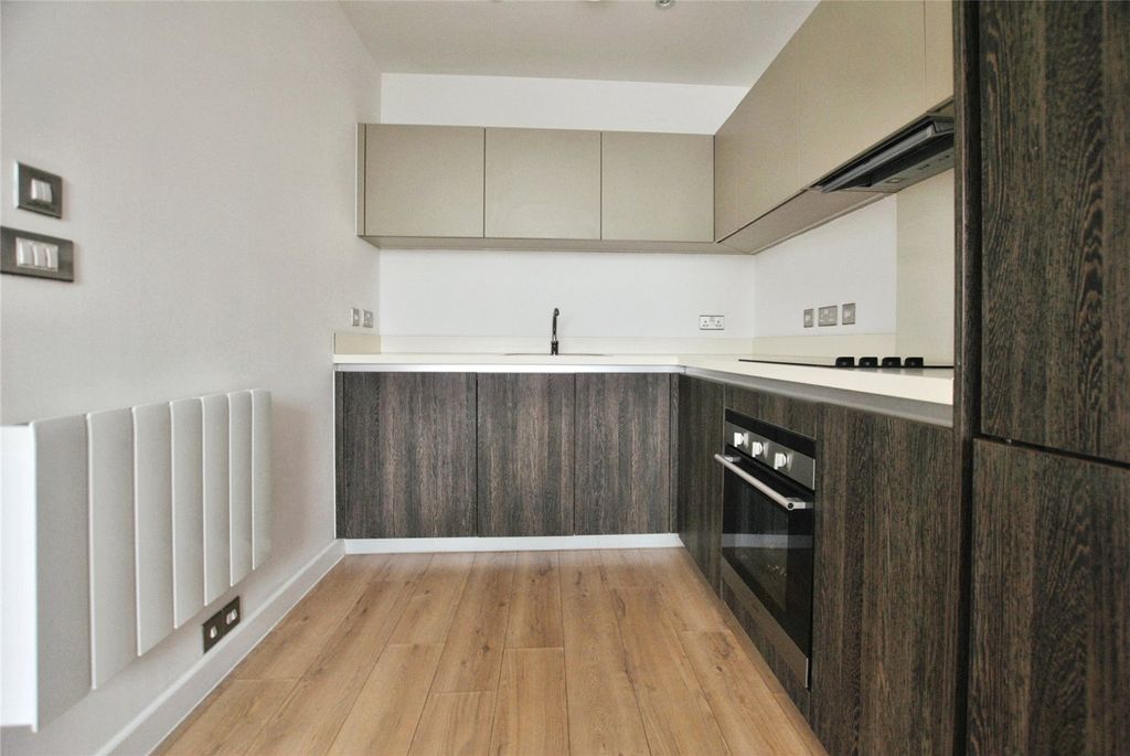 Property photo 2 of 4 Picture No. 06