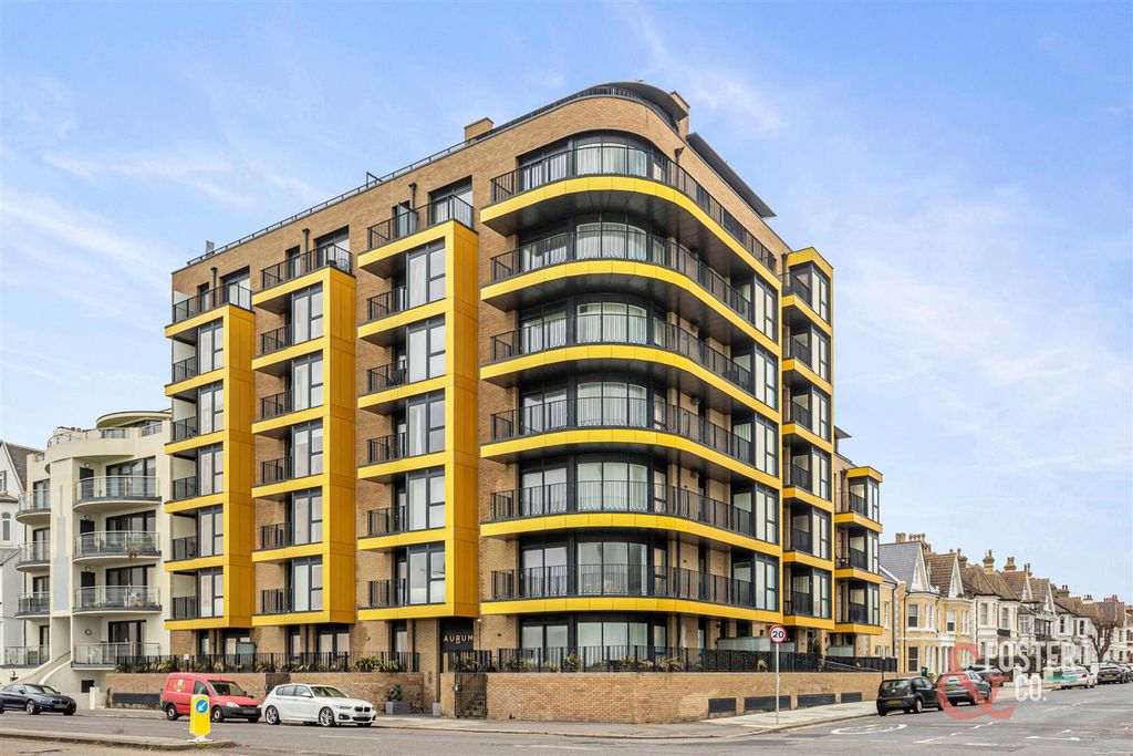Property photo 1 of 12 Aurum 29 Kingsway_011.Jpg