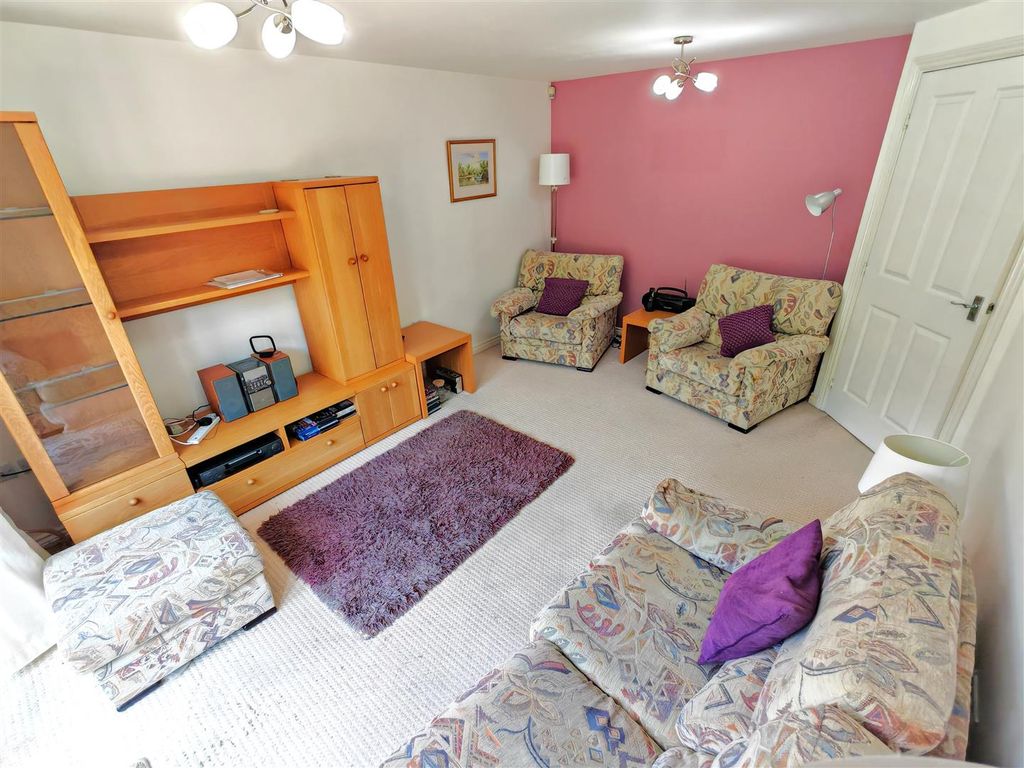 Property photo 2 of 48 15.Jpg