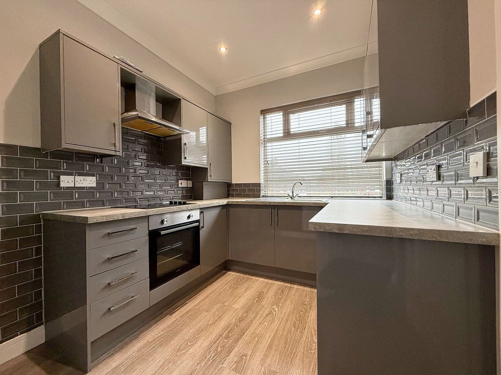 Property photo 3 of 6 Photo 3