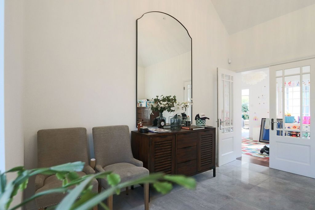 Additional image 24 of 5 bed detached house for saleHine Close, Coulsdon CR5