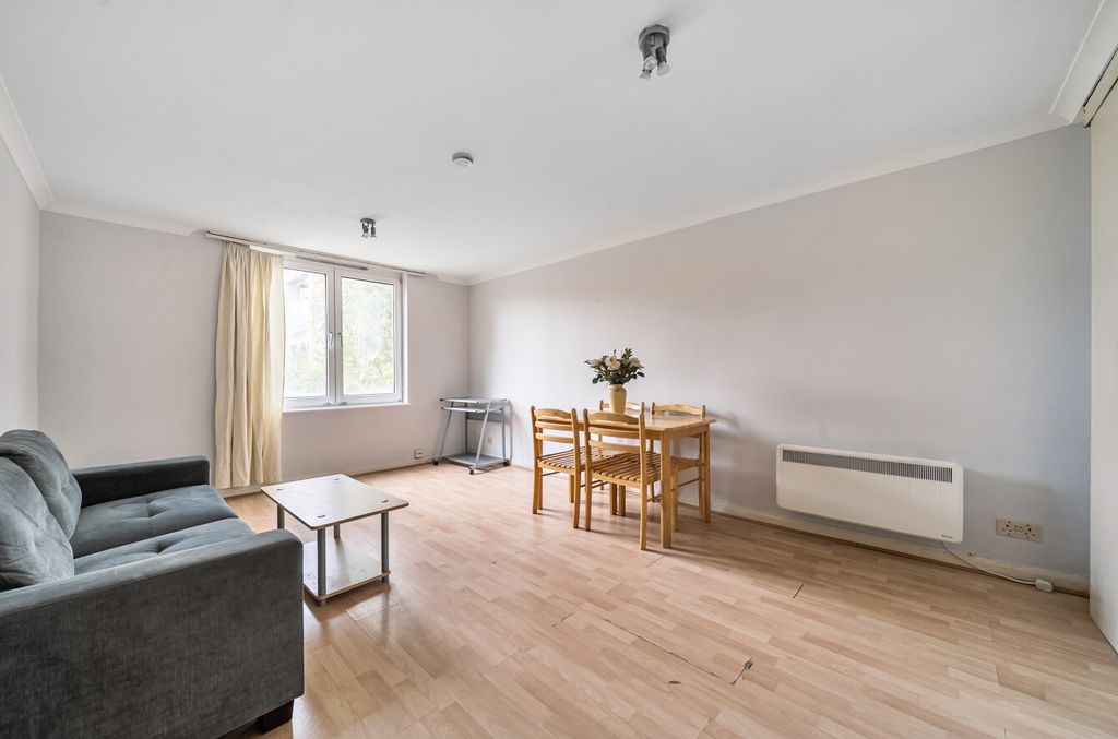 Property photo 3 of 16 1484019 (17).Jpg