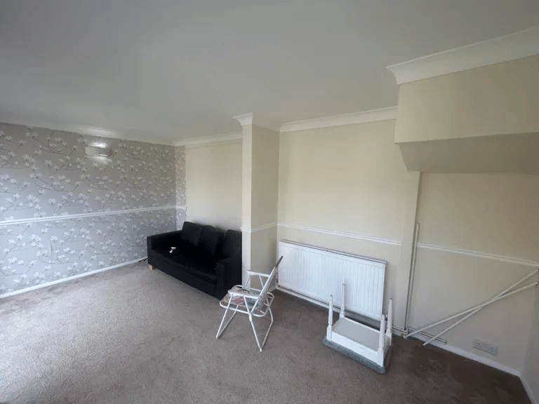 Property photo 2 of 13 Gallery