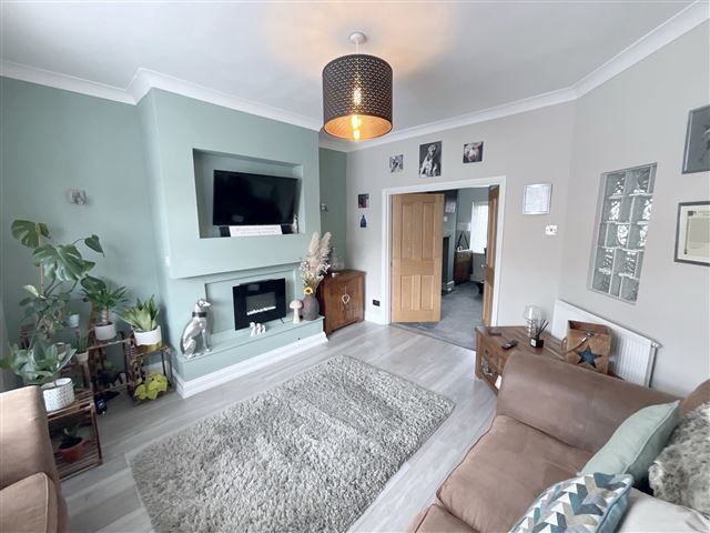 Property photo 3 of 21 Living Room