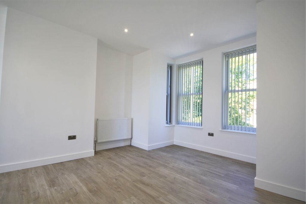 Property photo 2 of 8 Img_3182