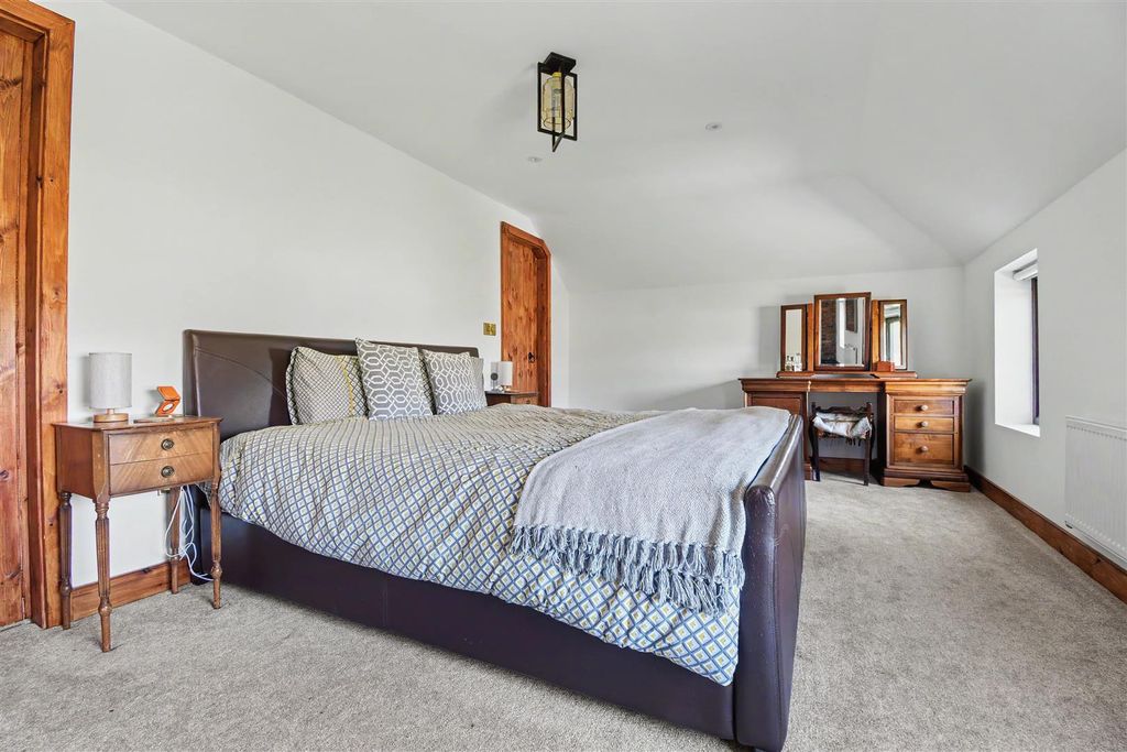 Additional image 21 of 5 bed detached house for saleNew Road, Worlaby, Brigg DN20