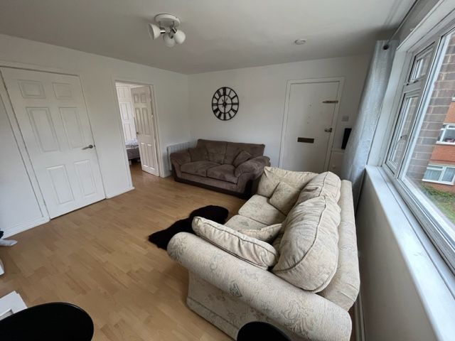 Property photo 3 of 11 Image