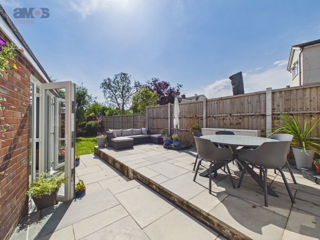 Property photo 2 of 20 5257533