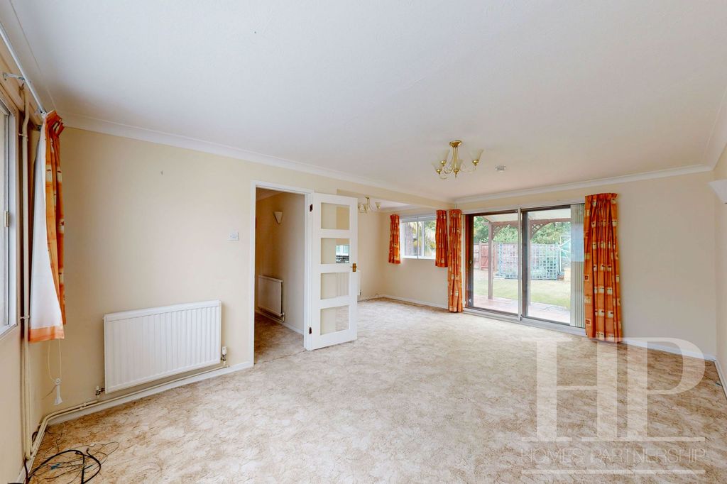 Property photo 3 of 19
