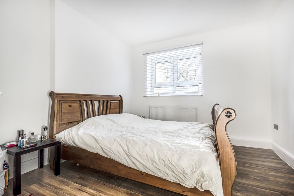 Property photo 1 of 7 449650 (5)
