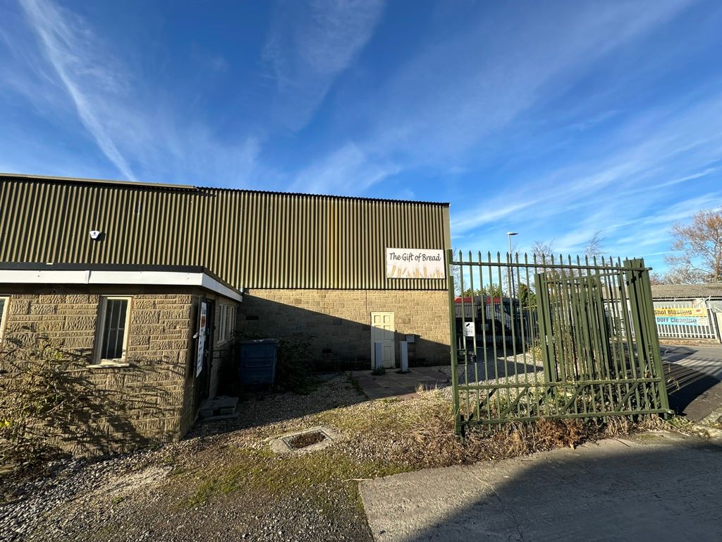 Property photo 1 of 7 Photo 15