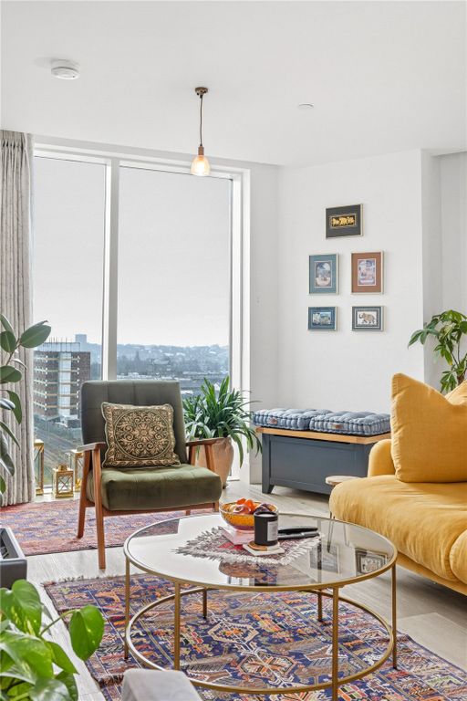 Property photo 3 of 30 Picture No. 27