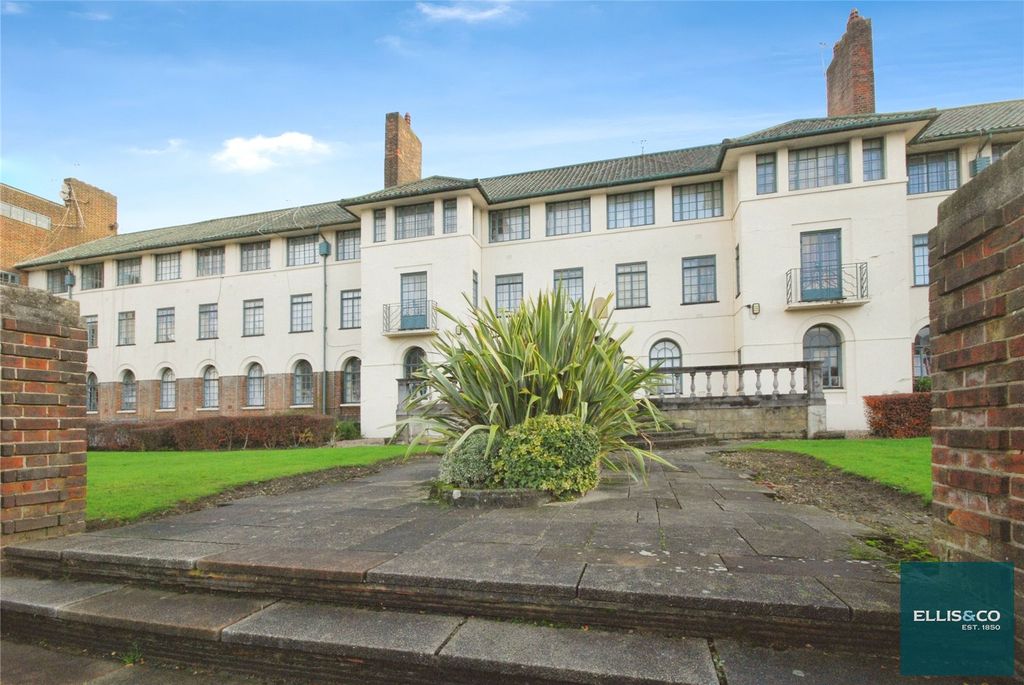 Property photo 3 of 11 Picture No. 16