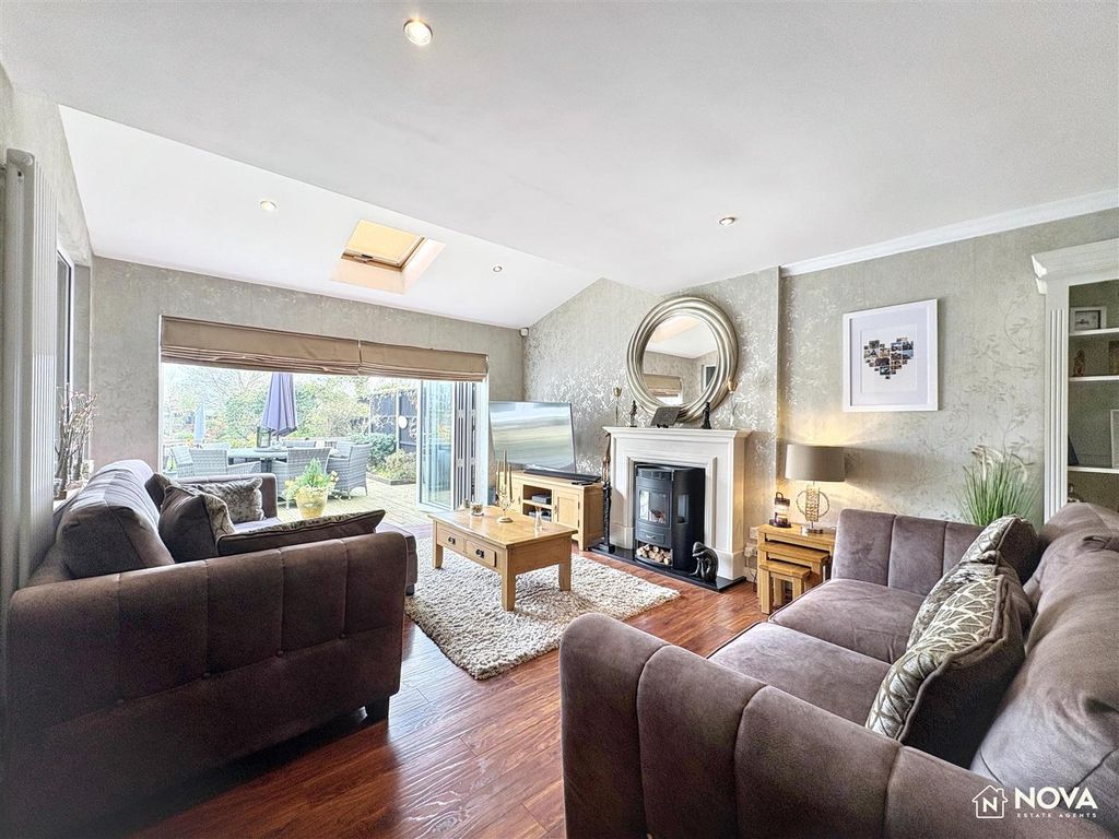 Property photo 2 of 42 Img_9239.Jpg