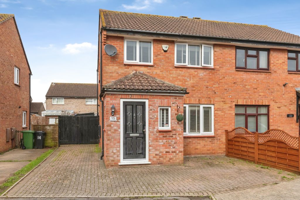 Property photo 1 of 20