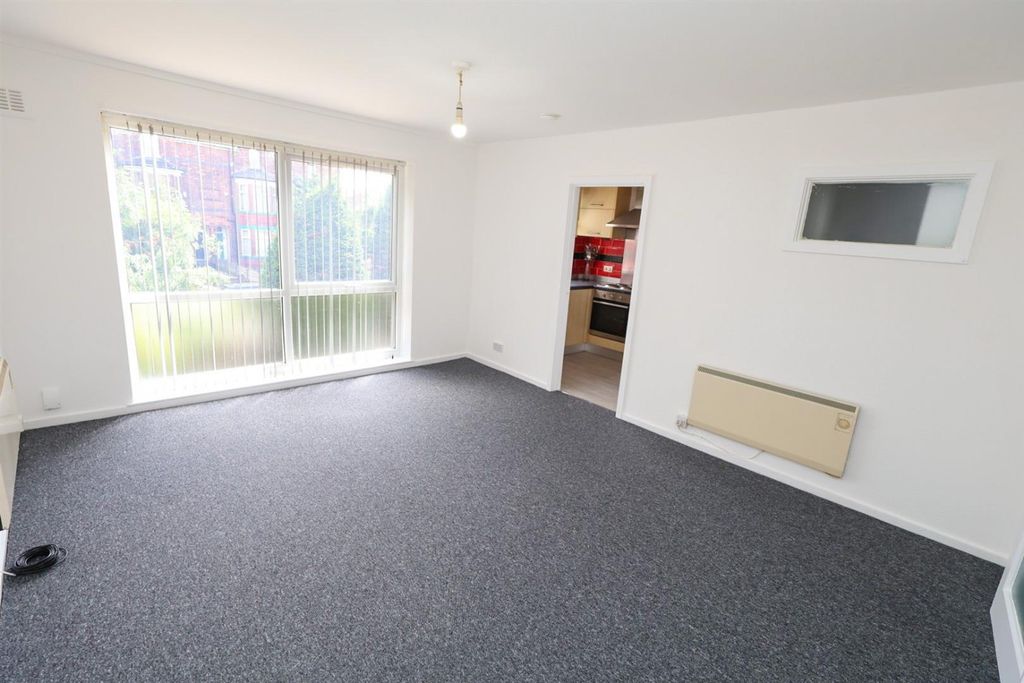 Property photo 3 of 14 4.Jpg