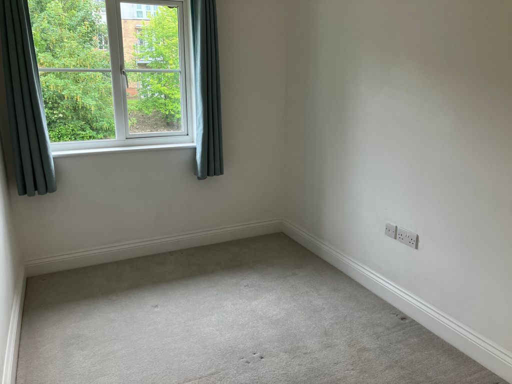 Property photo 2 of 4