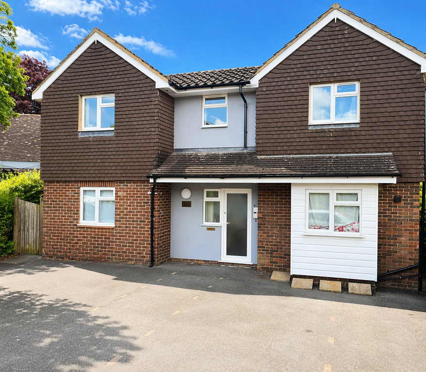 Property photo 1 of 9