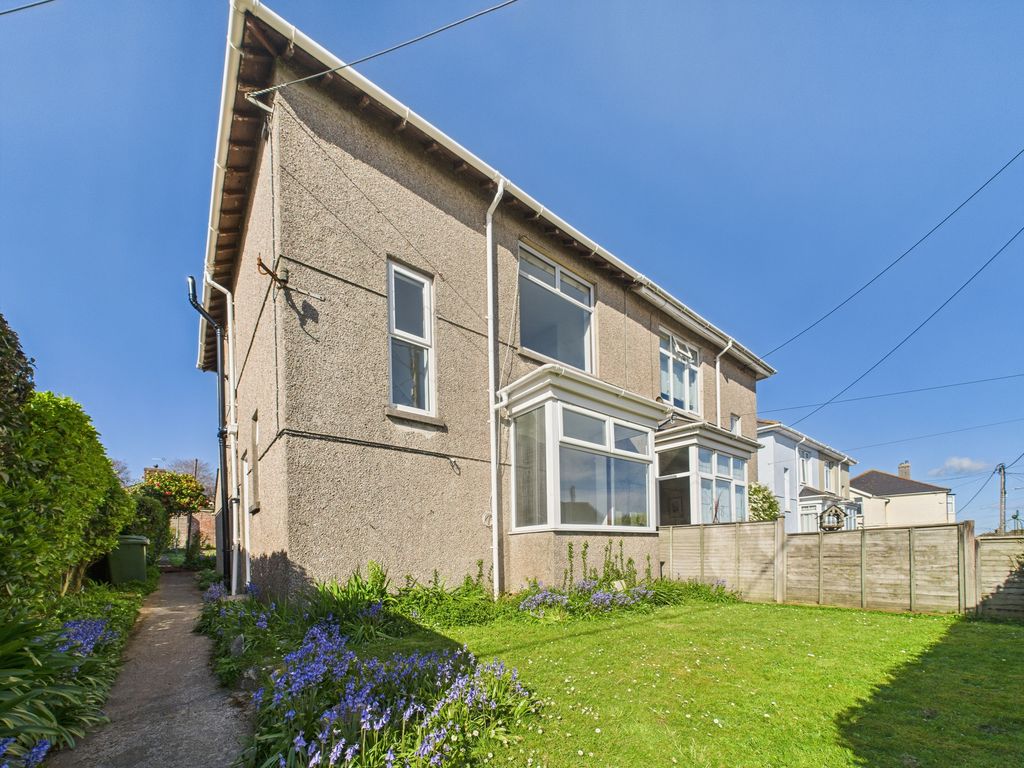 Property photo 1 of 35 Cam02089G0-Pr0460-Still029