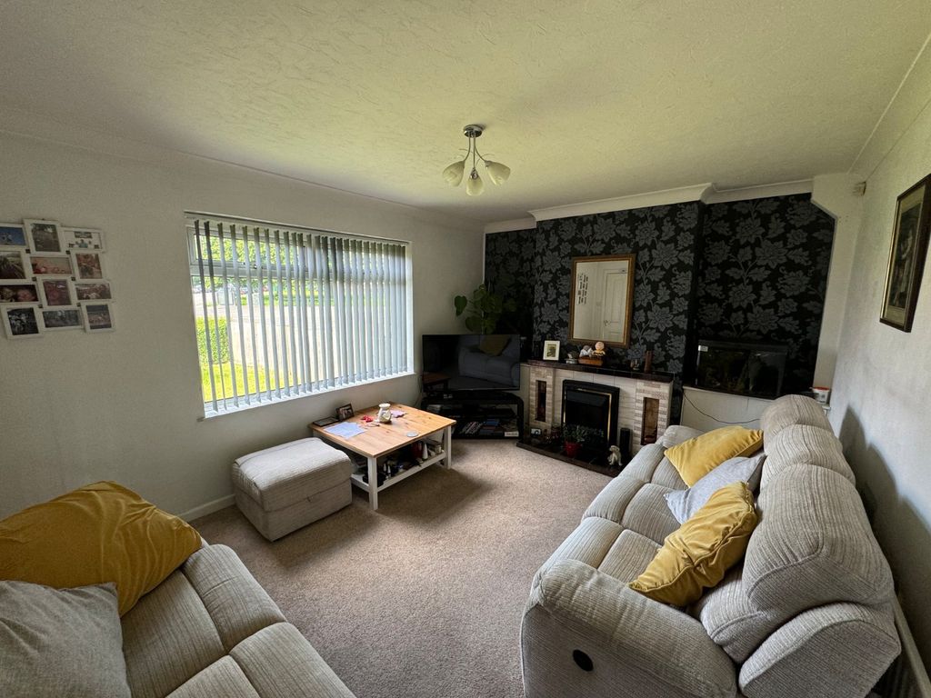 Property photo 3 of 12 Picture No. 19