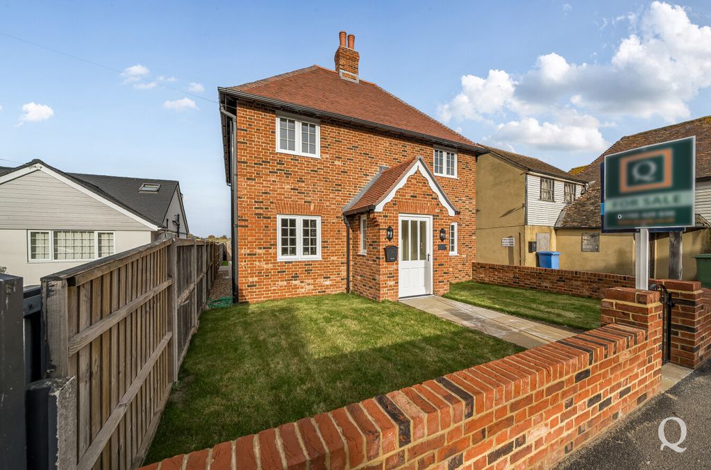 Property photo 1 of 39 A36665A4-26F0-400...