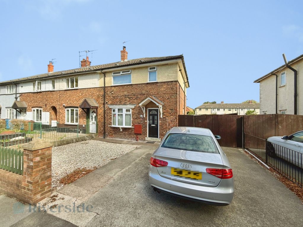 Property photo 1 of 11