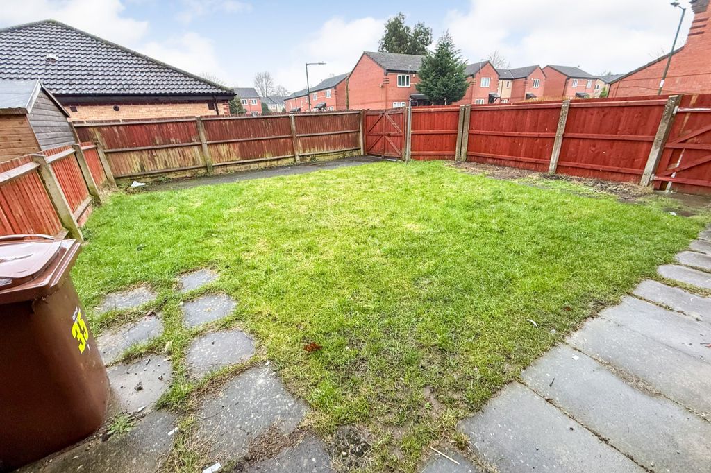 Property photo 2 of 17 35 Newstead Way, Strelley, Nottingham, Ng8 6Qg