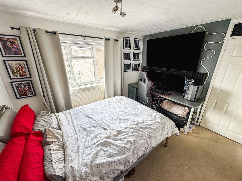 Additional image 12 of 2 bed flat for saleNewark Drive, Corby NN18