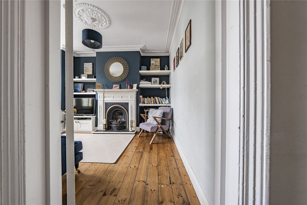 Property photo 3 of 15 Picture No. 03