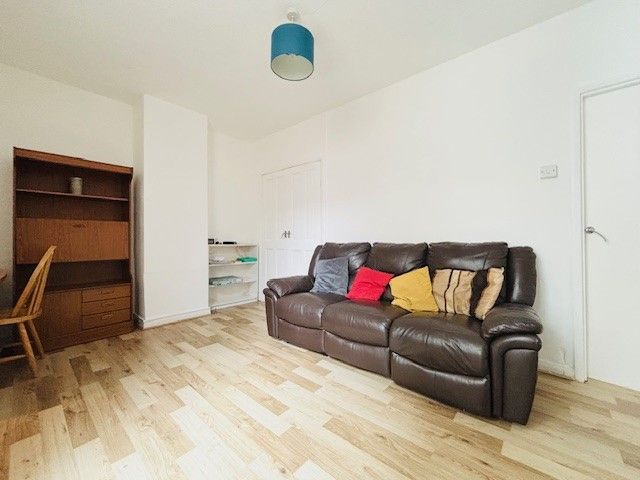 Property photo 3 of 12 Living Room