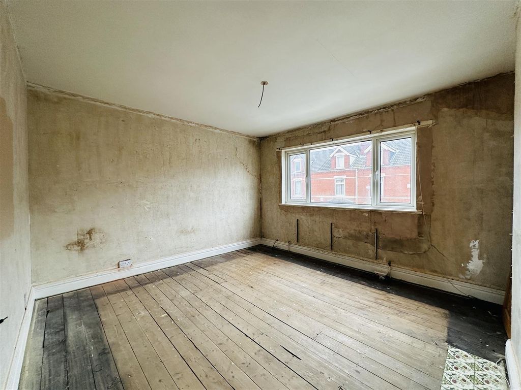 Property photo 3 of 13 Bedroom One