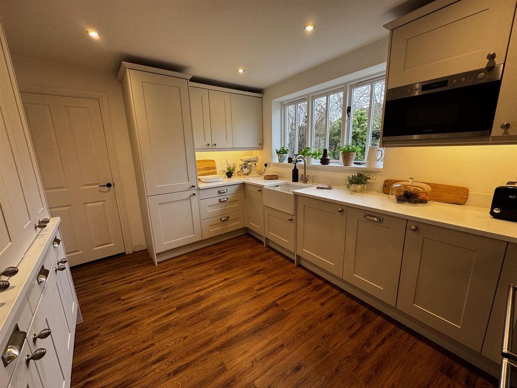 Property photo 3 of 22 Img_7927.Jpeg