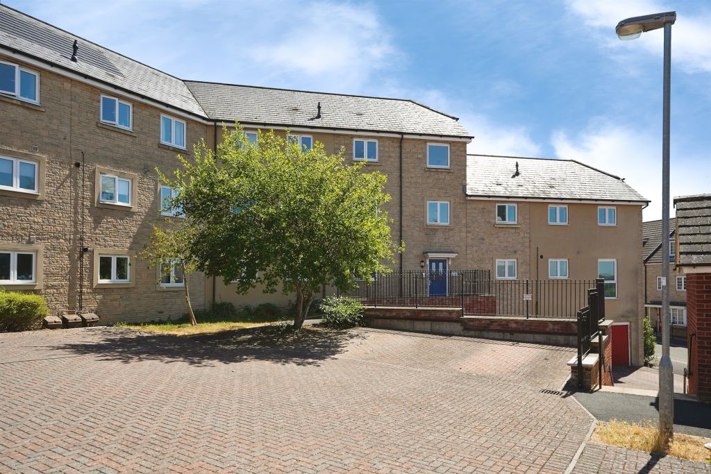 Property photo 1 of 10