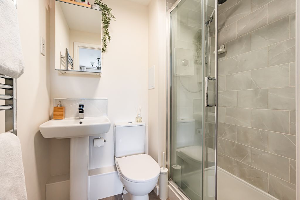 Additional image 9 of 2 bed flat for sale4/1 Bowbridge Crescent, Edinburgh EH17