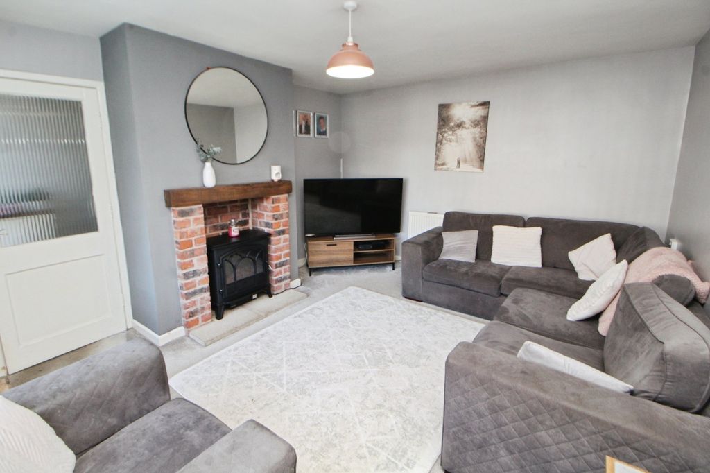 Property photo 2 of 10 Picture No. 06