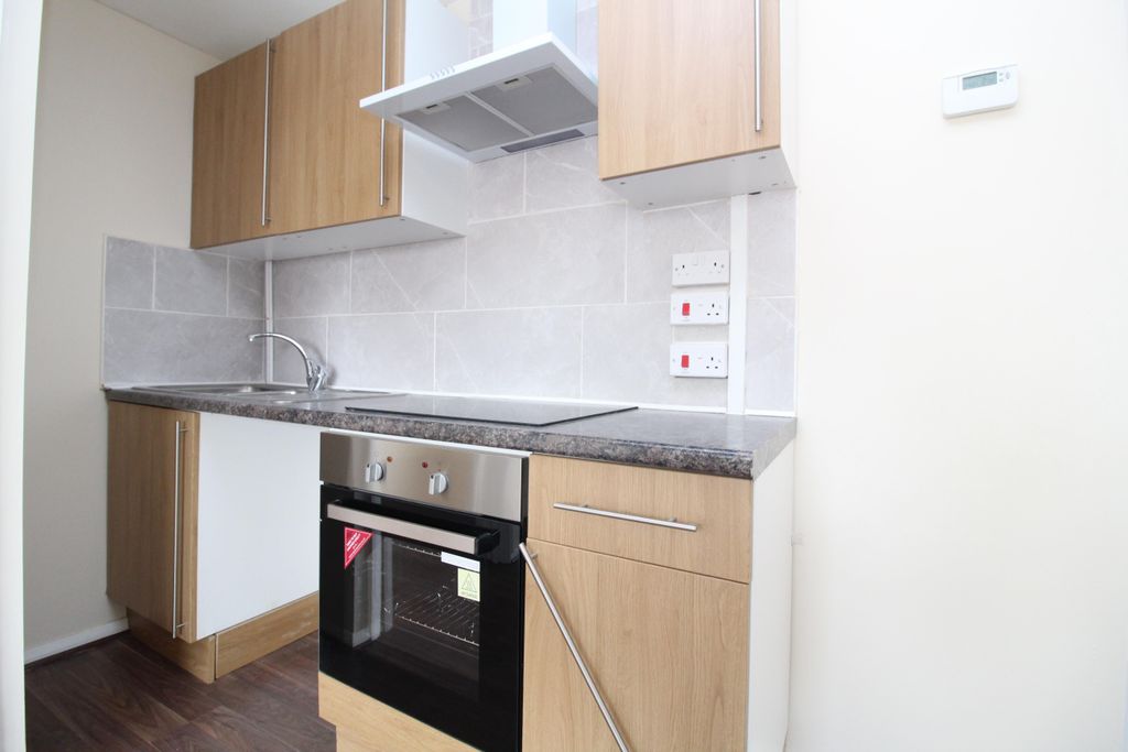 Property photo 3 of 5 Front