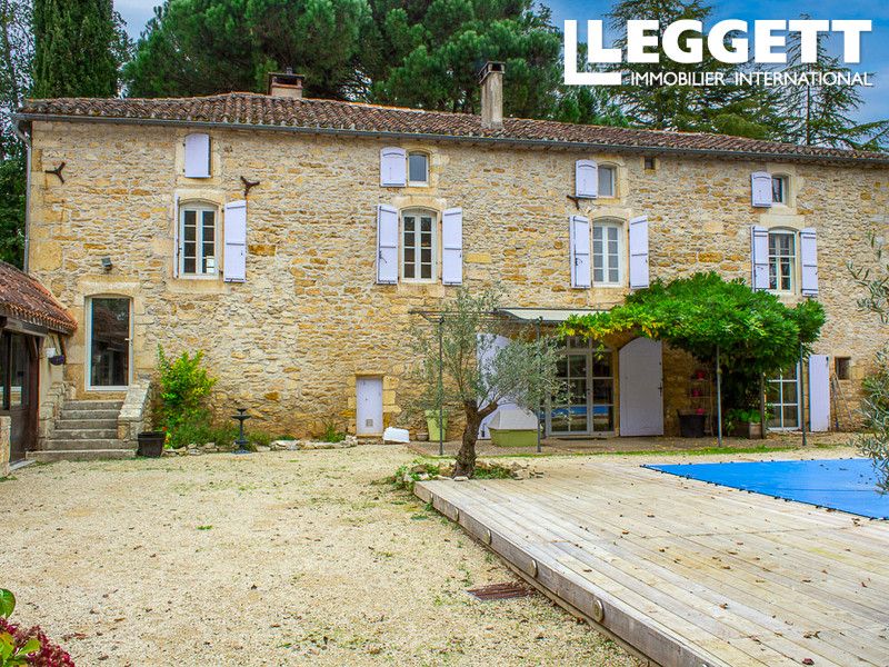 Property photo 2 of 10