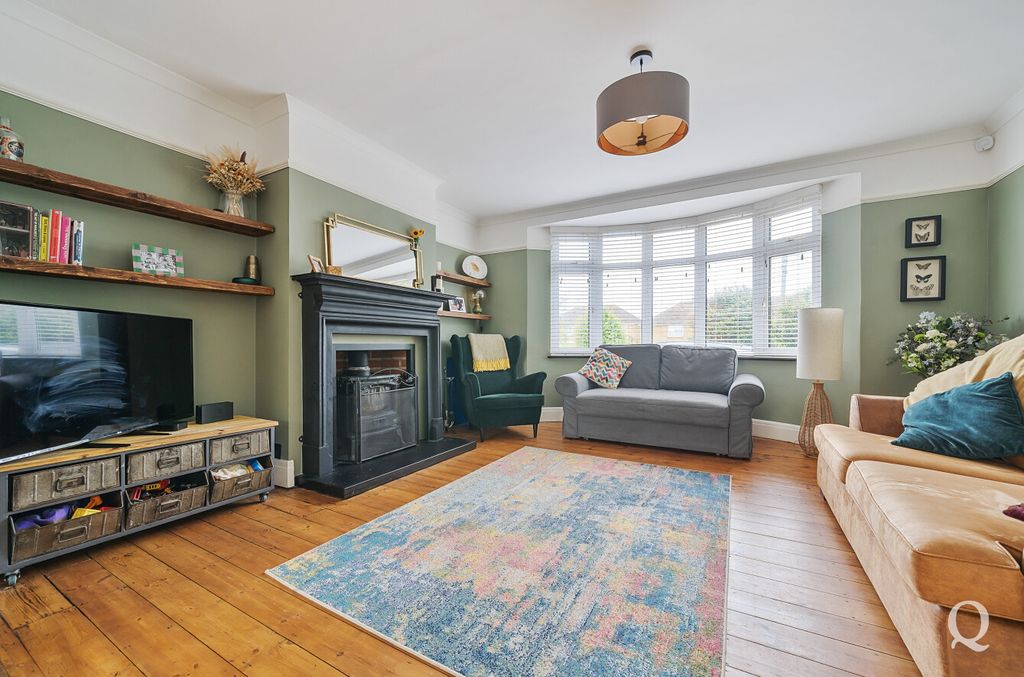 Property photo 2 of 24 d826Dcbd-2c63-4E2...
