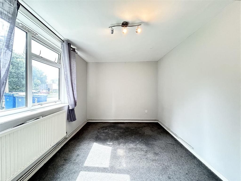 Property photo 2 of 11 Img_3286.Jpg